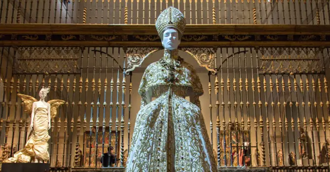 Heavenly Bodies: Fashion and the Catholic Imagination at The Met